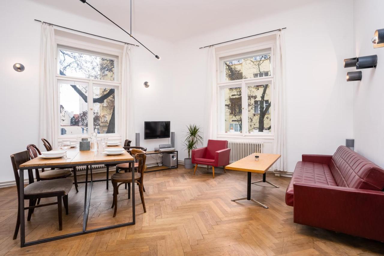 Days - 2bdr - Bright - Quiet Area Apartamento *